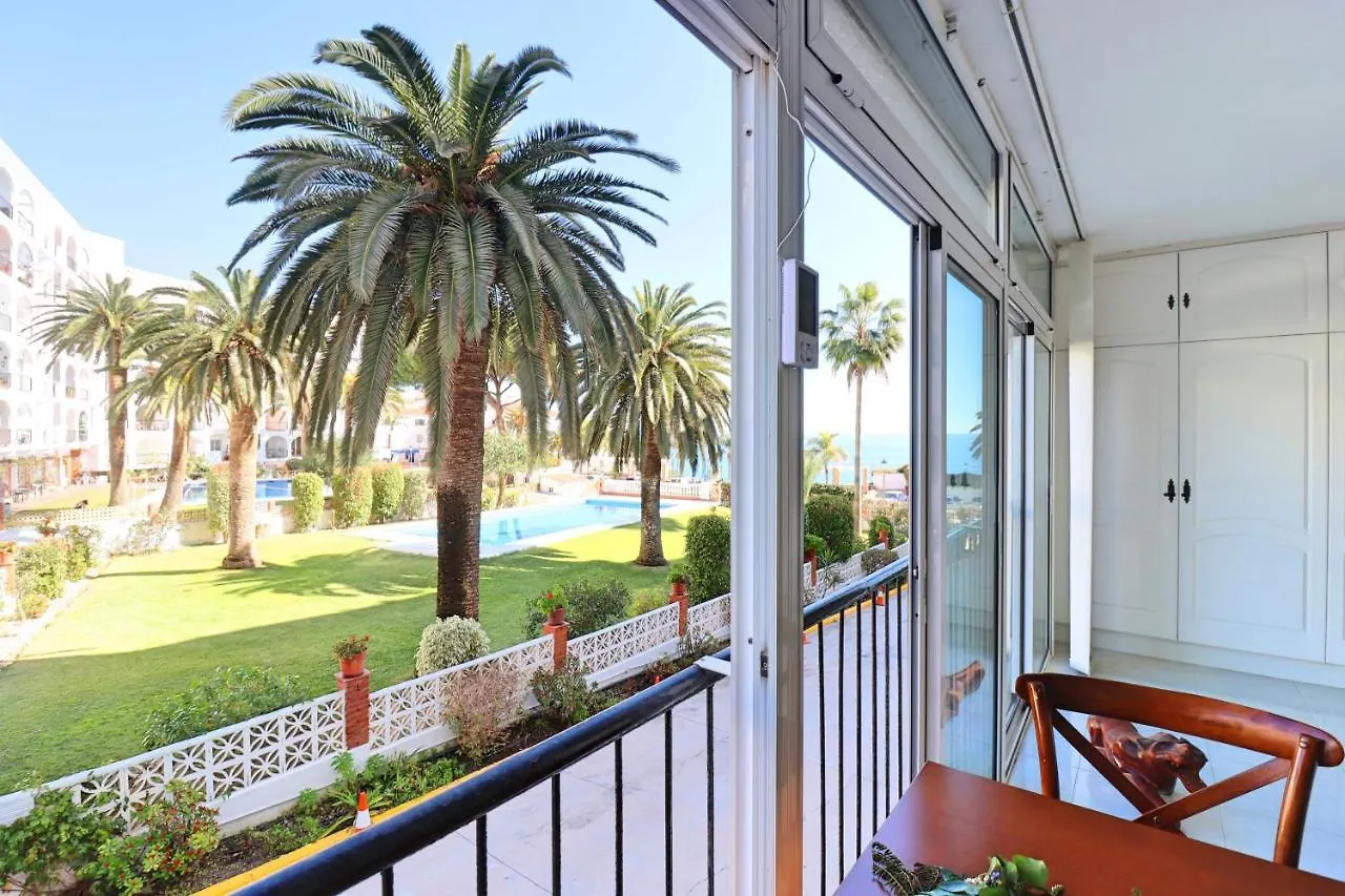 2 Bedroom In Parador With Pool And Seaview Nerja